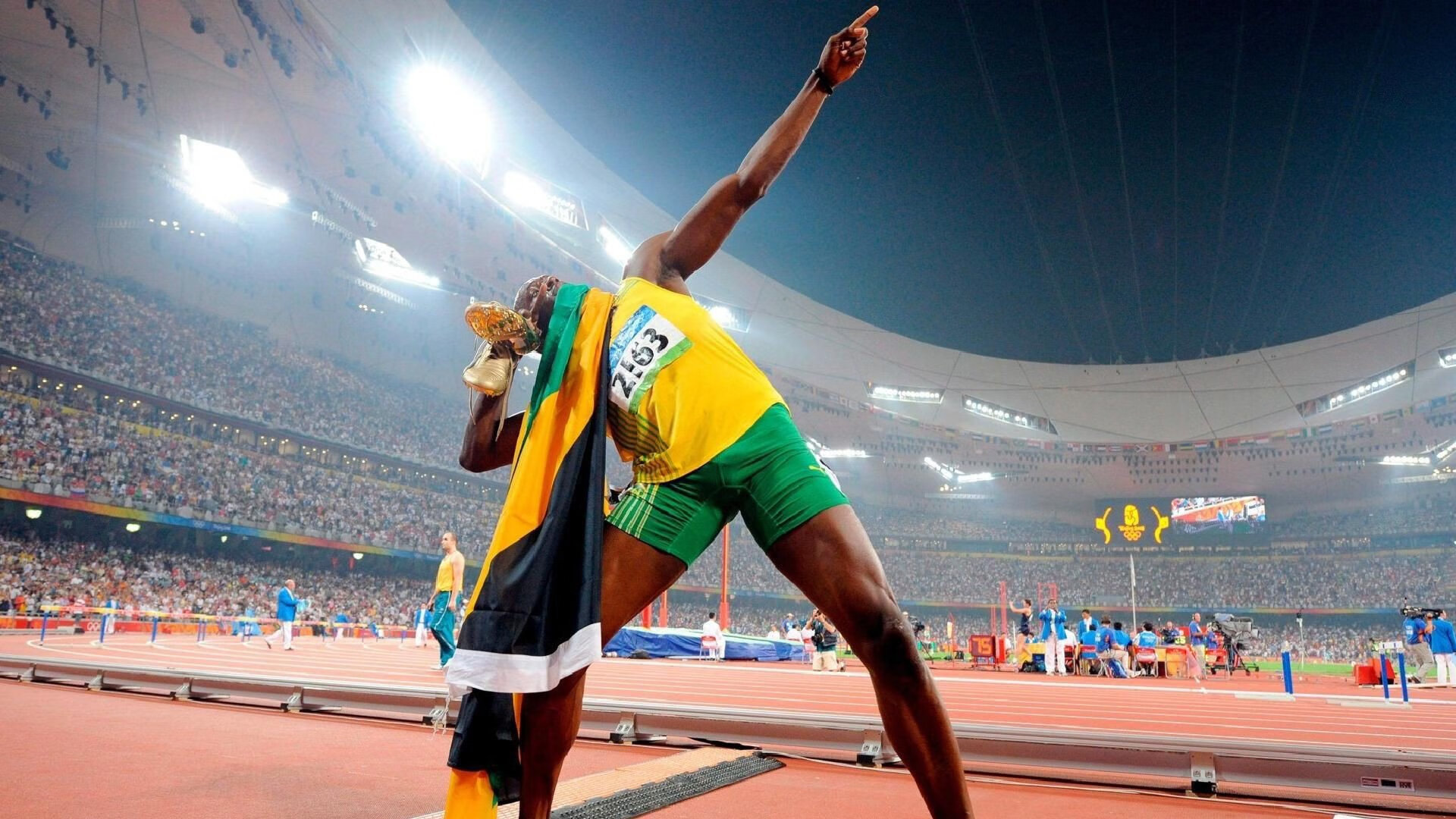 欧冠经典战役：那些令人热血沸腾的瞬间，欧冠经典之战